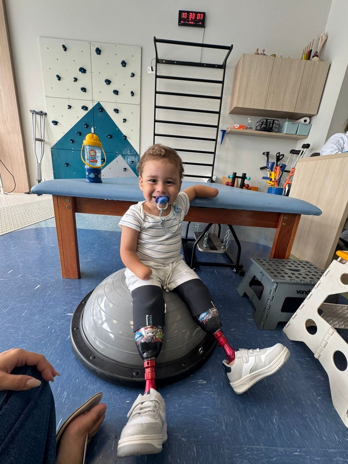 Pai suspeito de desviar R$ 113 mil de campanha para tratamento do filho é solto